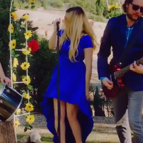 Meet Your Posher, Jennifer - Picture 6 of 9